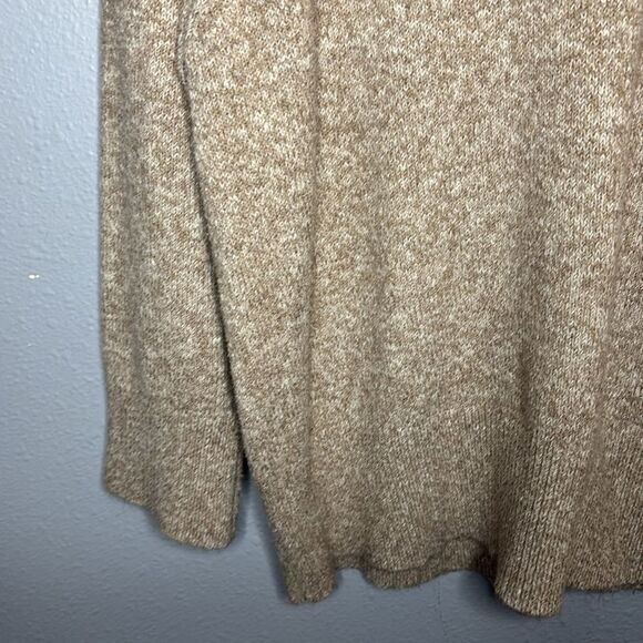 A New Day Tan Brown Vneck Oversized Knit Sweater Size Large - Picture 6 of 9